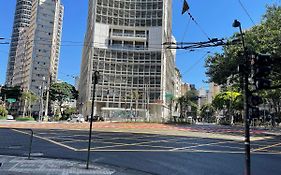 Studio Moderno próximo ao Metrô